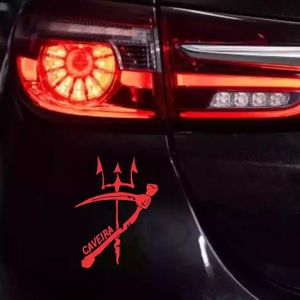 Miniatura 2 de Adesivo Recortado - EXU CAVEIRA 16x12cm