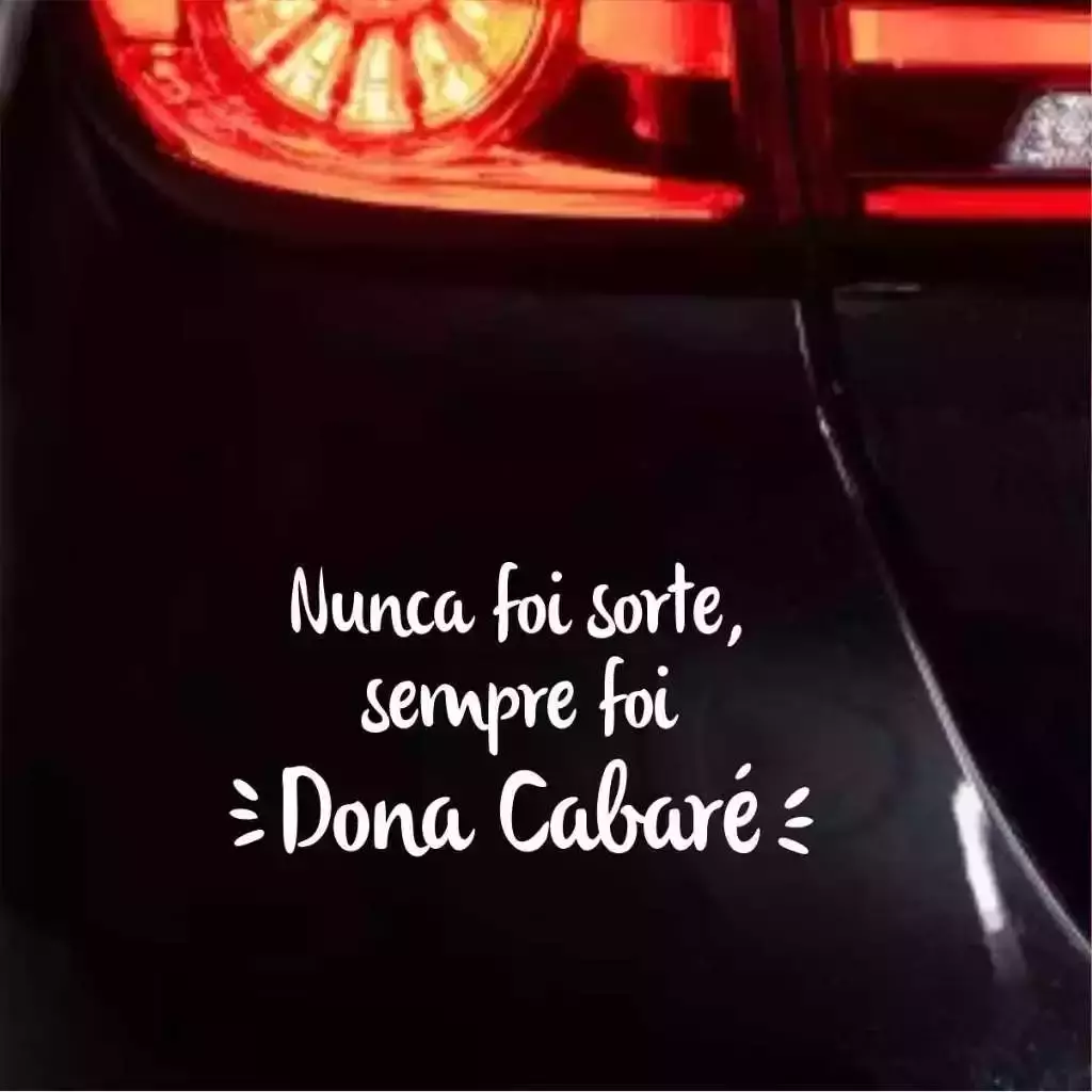 Miniatura 2 de Nunca foi sorte sempre foi Dona Cabaré